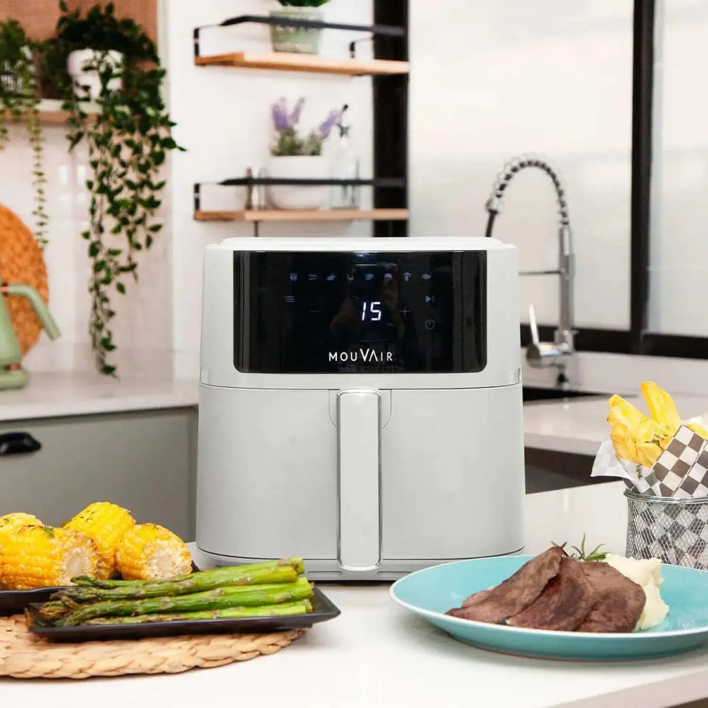 Freidora Fry 6L + Rociador de Aceite + Molde de Silicona Mouvair12#Blanco