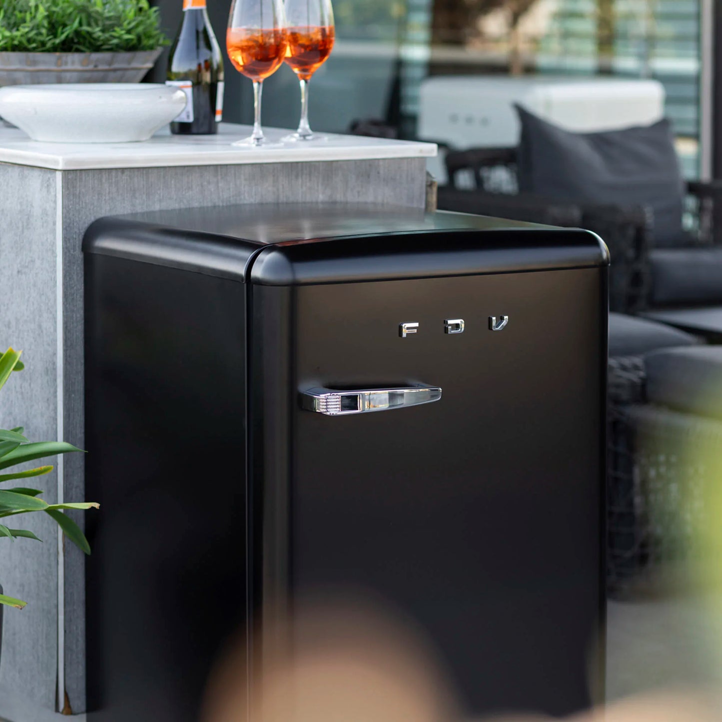 Frigobar Bajo Cubierta Tundra 108 Litros FDV-Refrigeradores