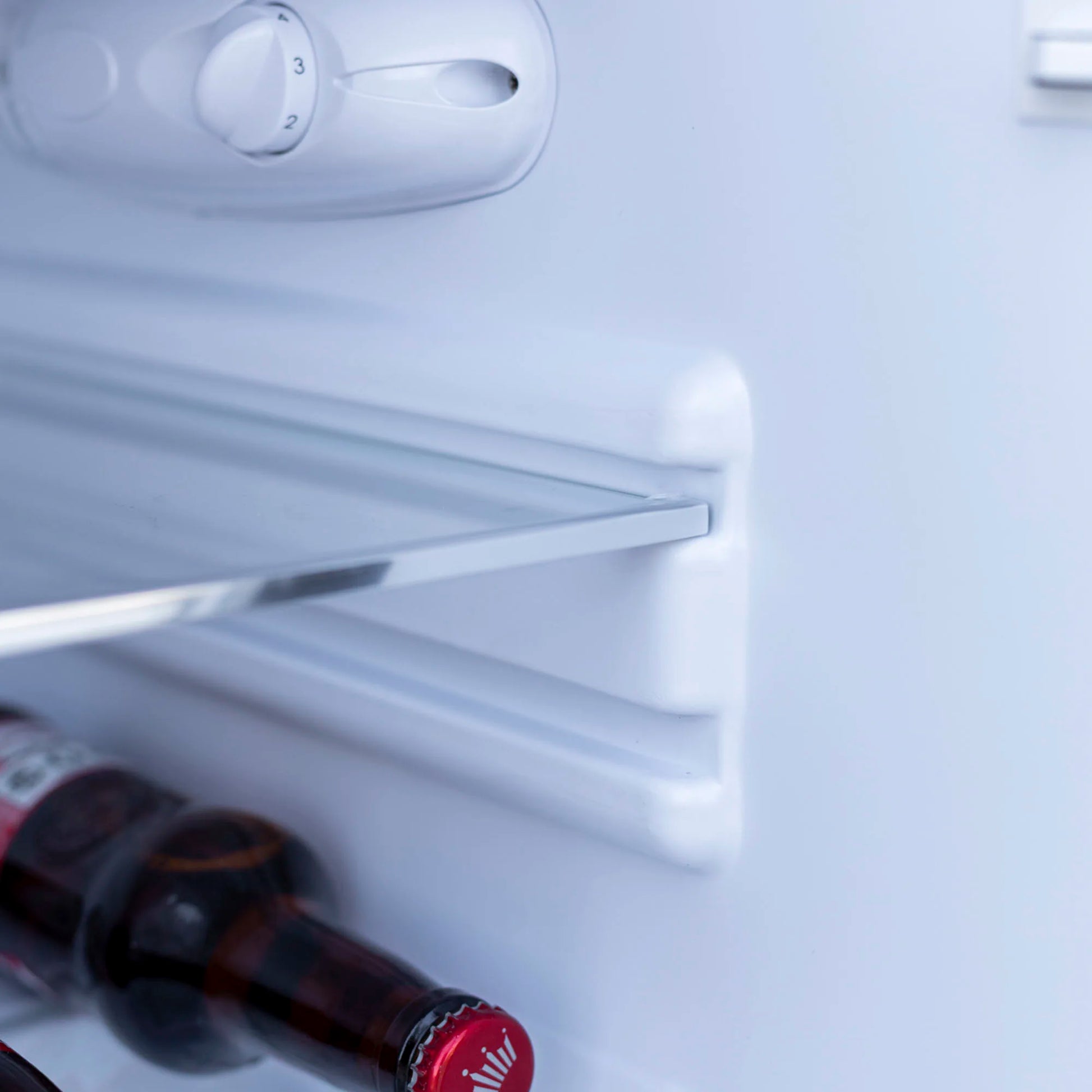 Frigobar Bajo Cubierta Tundra 108 Litros FDV-Refrigeradores