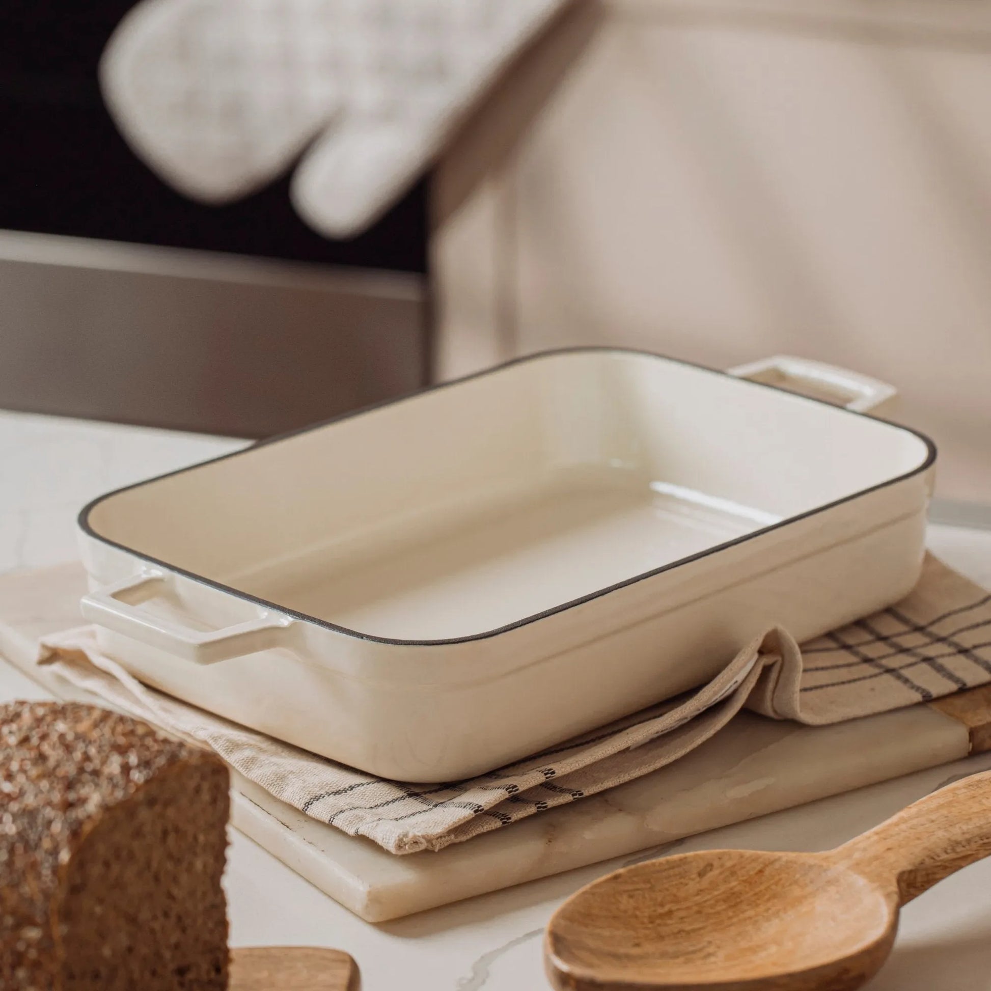 Fuente Rectangular 30 cm Hierro Fundido Ivory  Cuina1#Blanco