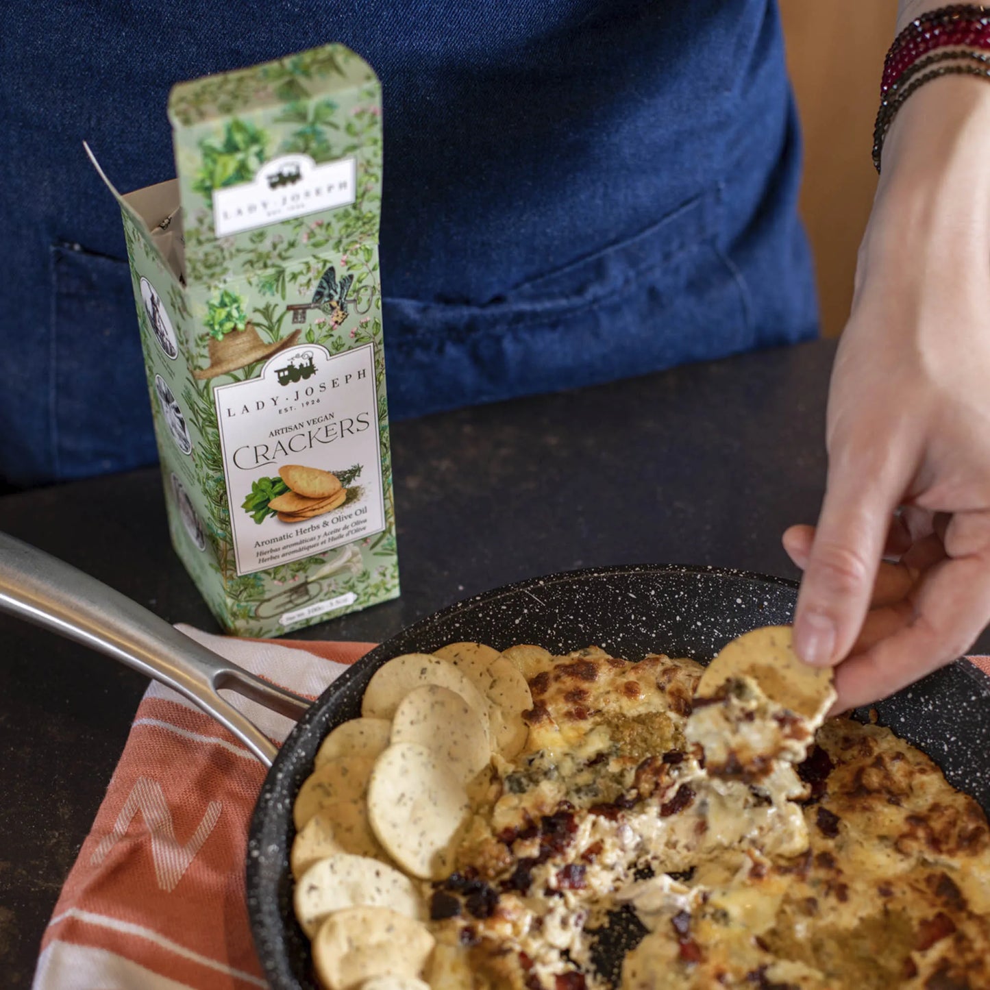 Galletas Crackers Hierbas Aromáticas y Aceite de Oliva 100 Grs Lady Joseph