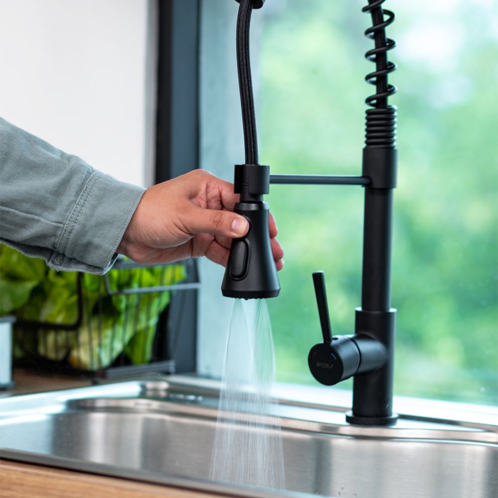 Grifería Top Pro Black Extensible 3 Funciones FDV-Kitchen Center