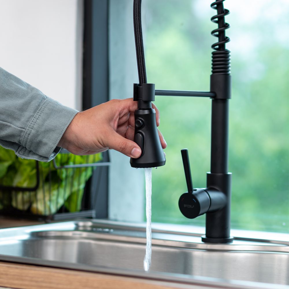 Grifería Top Pro Black Extensible 3 Funciones FDV-Kitchen Center