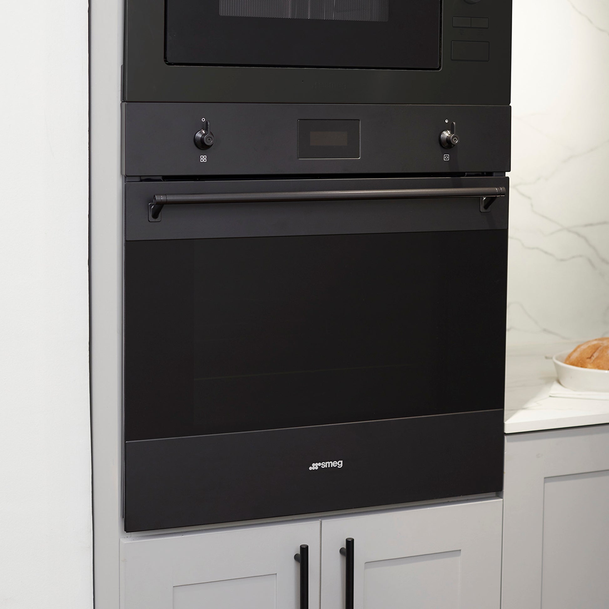 Lò nướng Smeg Classica SF6301TN âm tủ