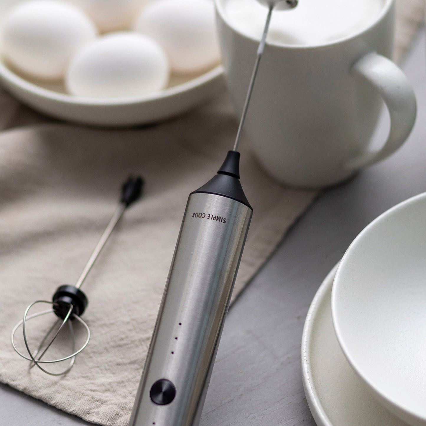 Kit Espumador Inalámbrico Recargable Spuma Simple Cook + Set 4 Tazas Expresso Vidrio Coquinaria