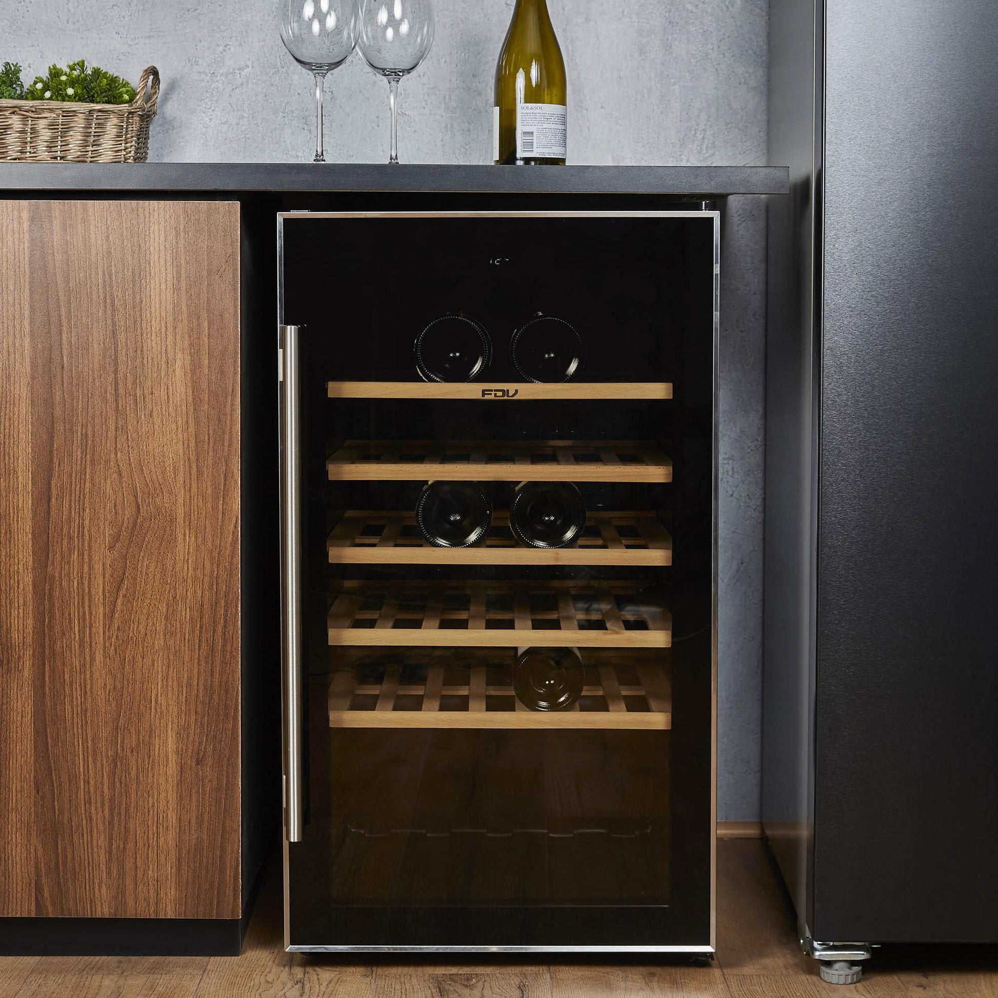 Kit IceMaker FDV ZBP22 + Enfriador de Vinos FDV Black-Kitchen Center