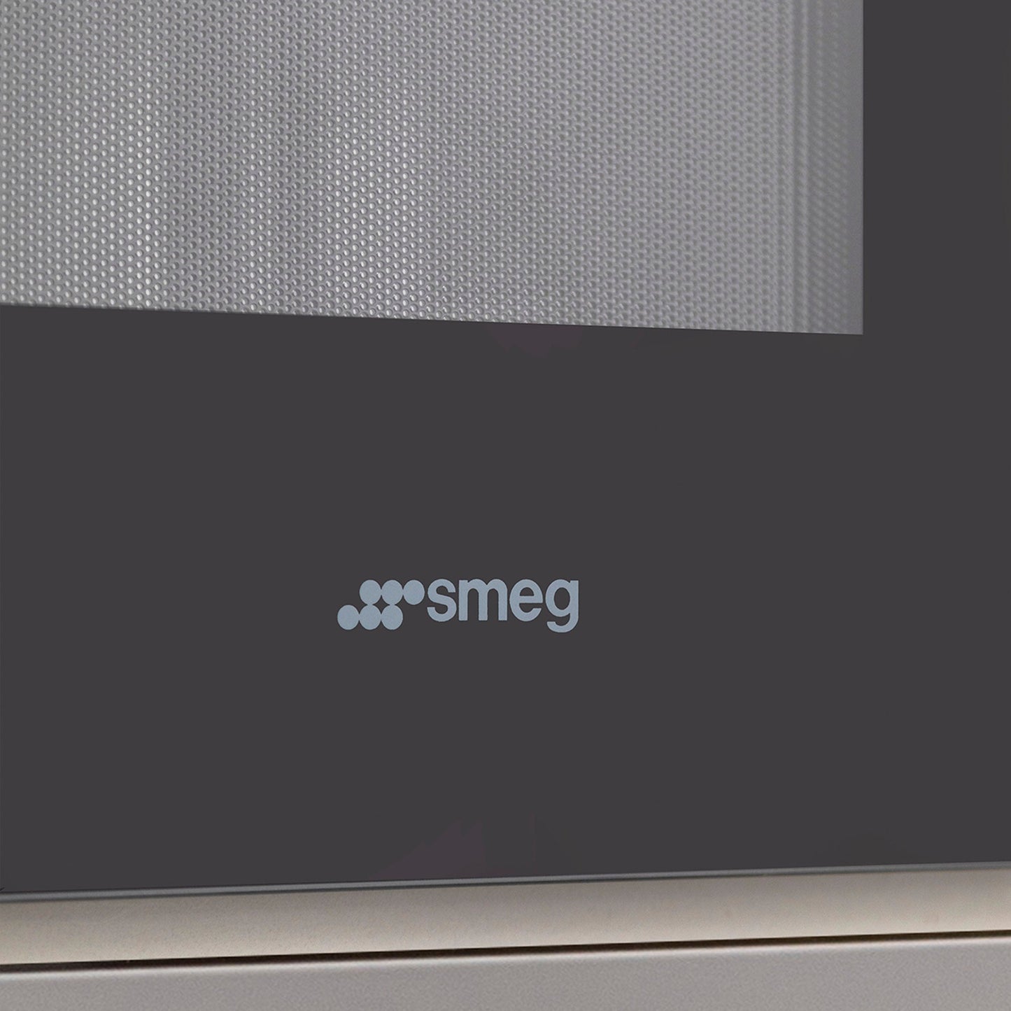 Microondas FMI125N 25 lts SMEG