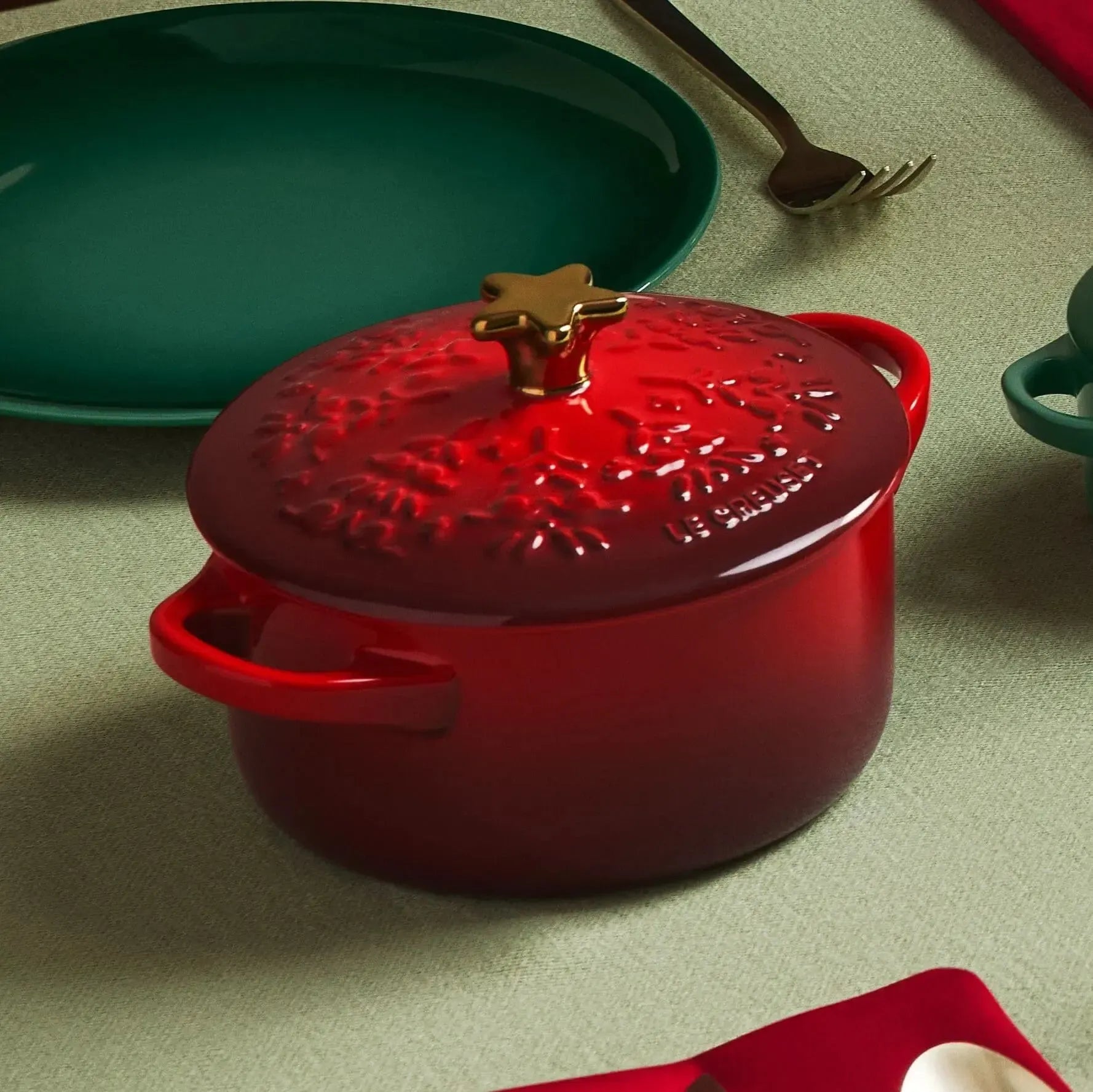 Mini Cocotte Redonda Noel 12 Cm Cereza Le Creuset1#undefined