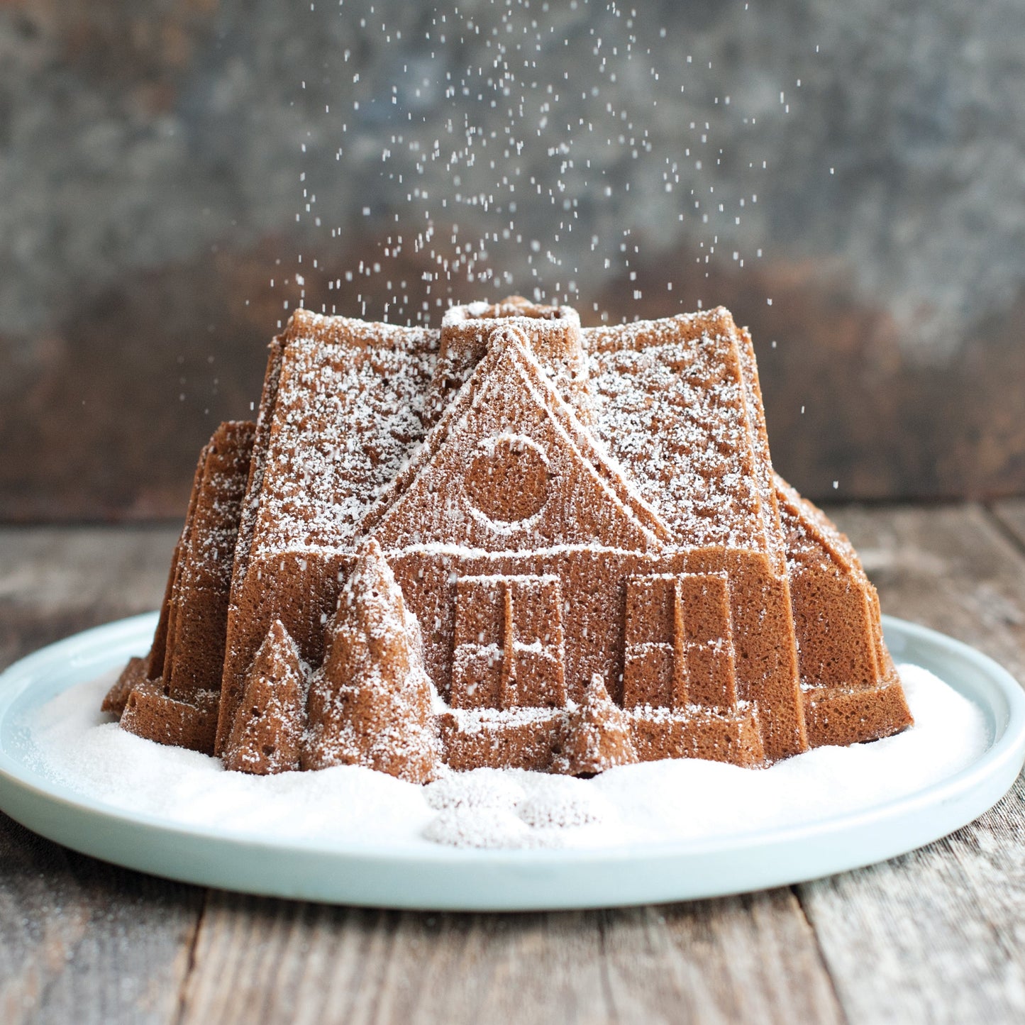 Molde Ginger Bread House Nordic Ware