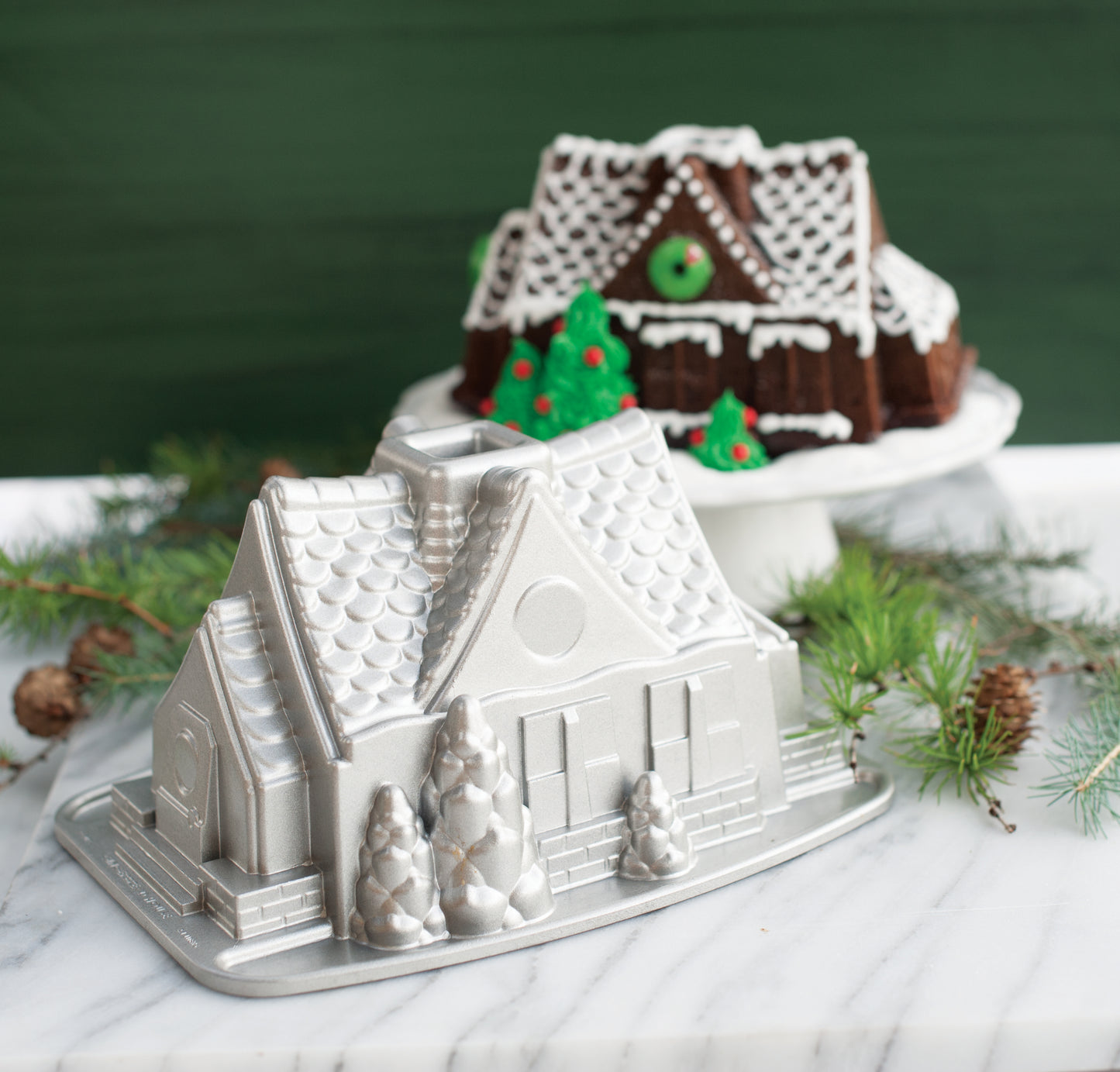 Molde Ginger Bread House Nordic Ware