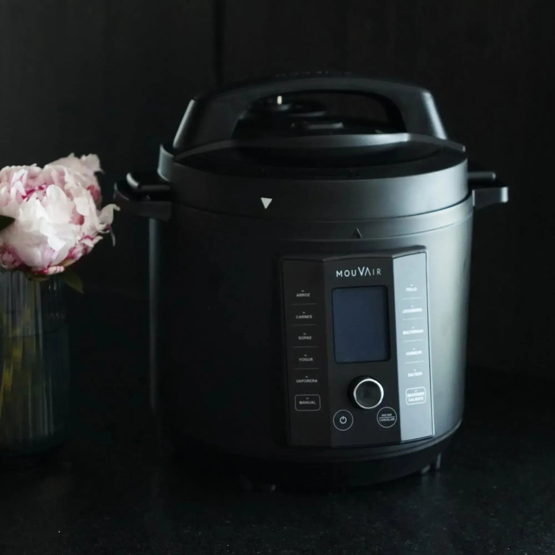 Olla Eléctrica Multifuncional Cook 6 Lts Mouvair + Rociador de aceite + Molinillos sal y Pimienta4#Negro