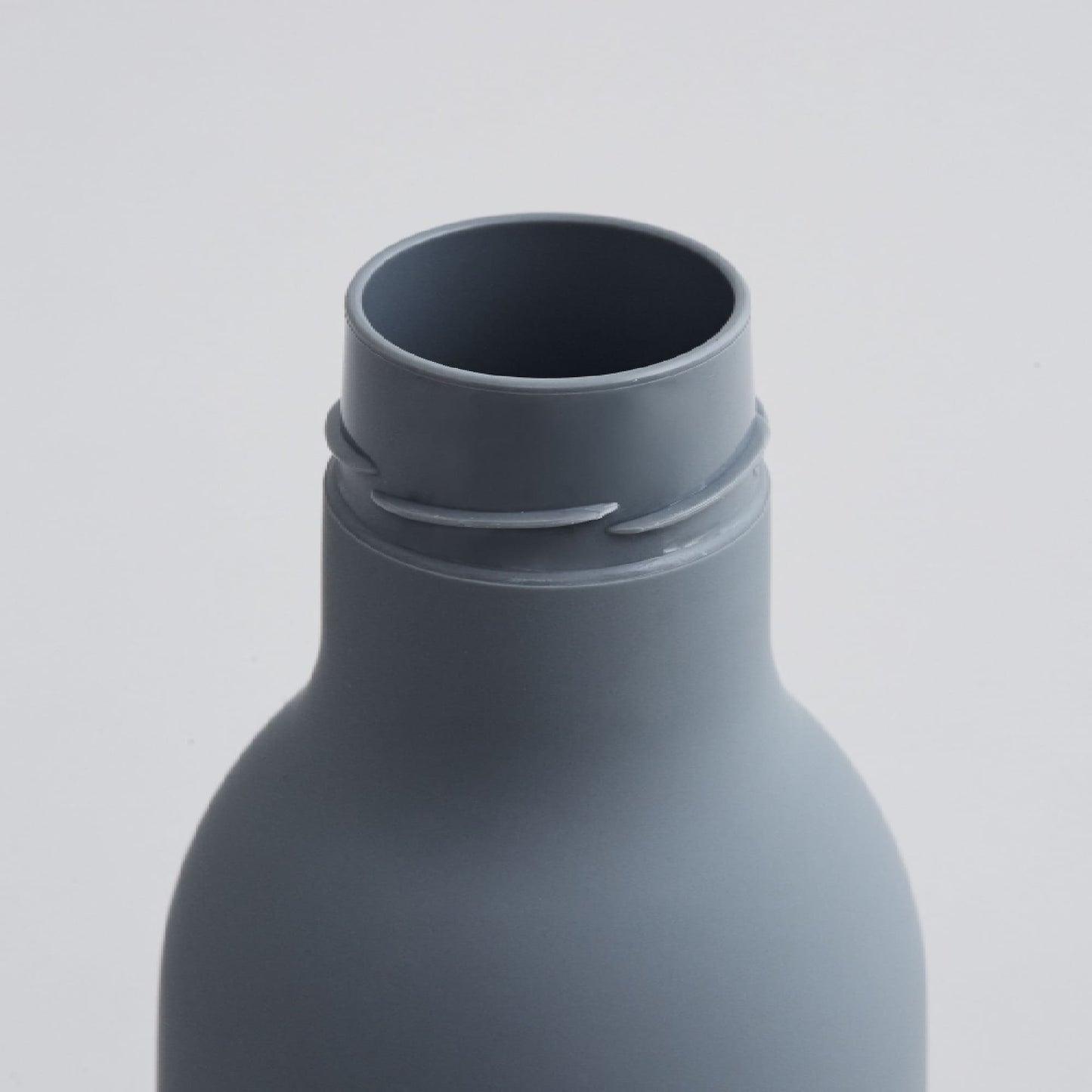 Botella de agua To Go Design Letters2#Gris