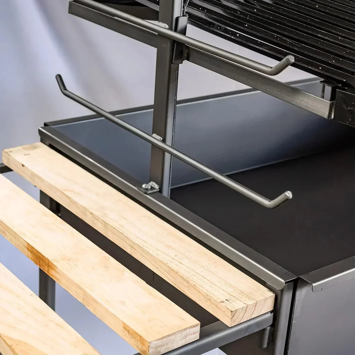 Parrilla A Carbón Gaucho Alcazar6#Gris