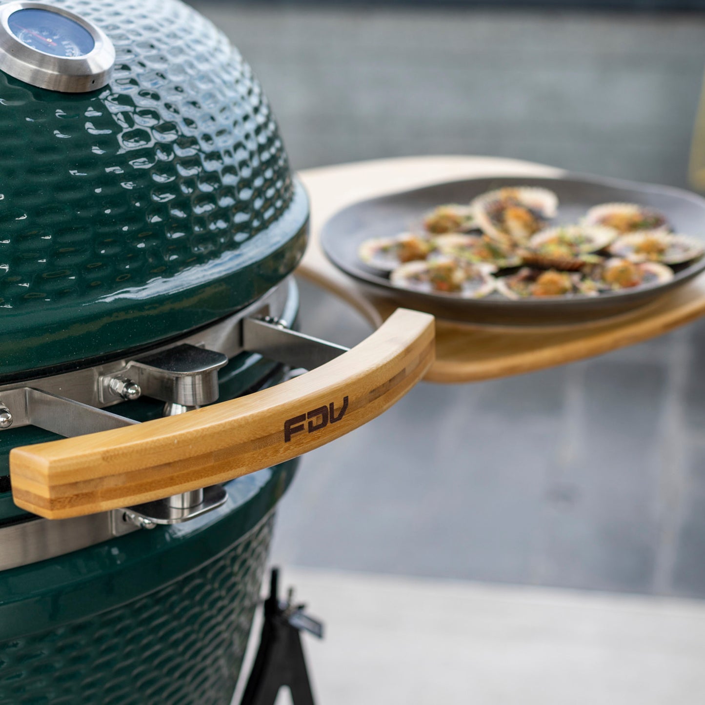 Parrilla Kamado Tokio Ahumador 56 cm FDV - Caja Dañada-Parrillas a Carbón