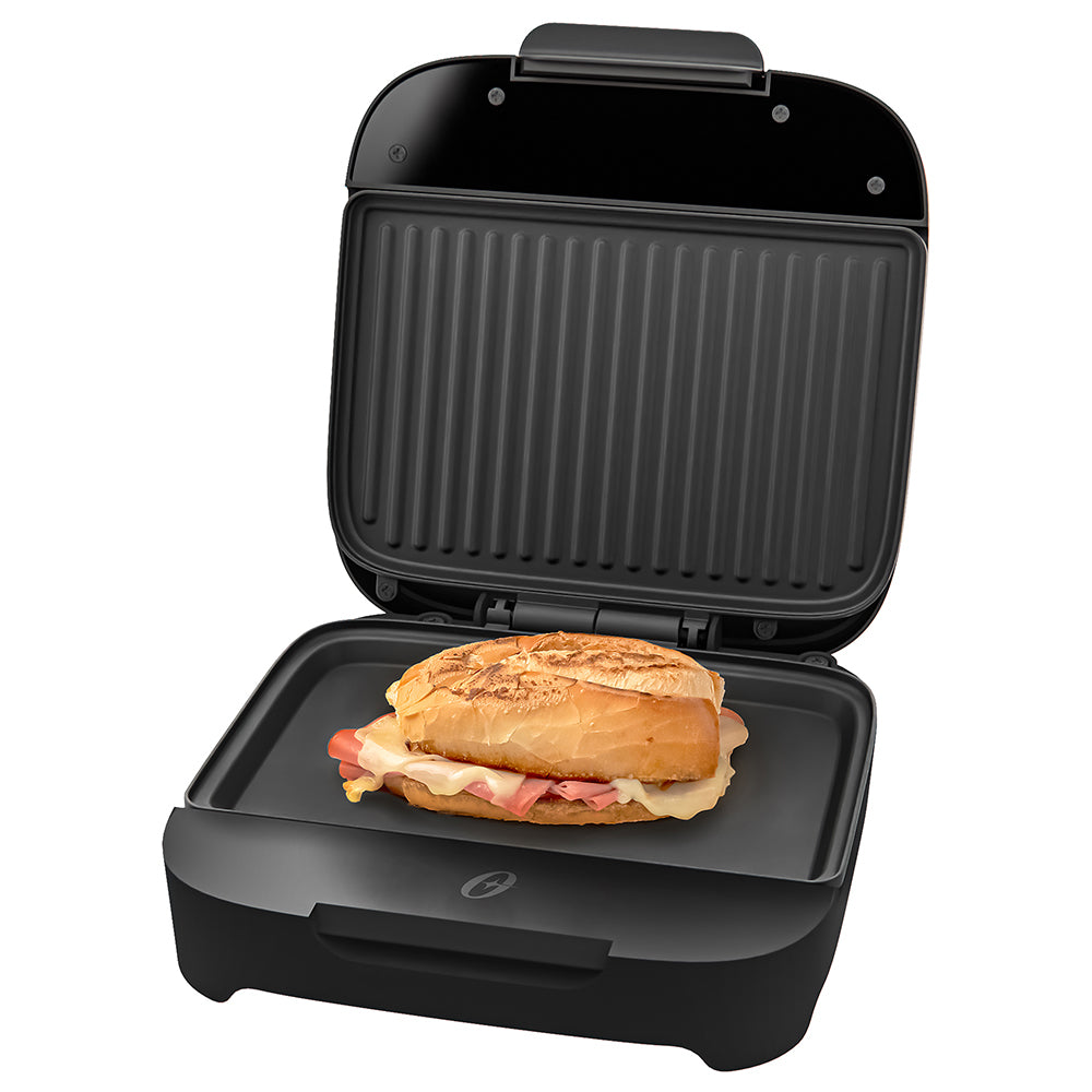 Sandwichera Compacta con Platos Hondos CKSTSM400 Oster6#Negro