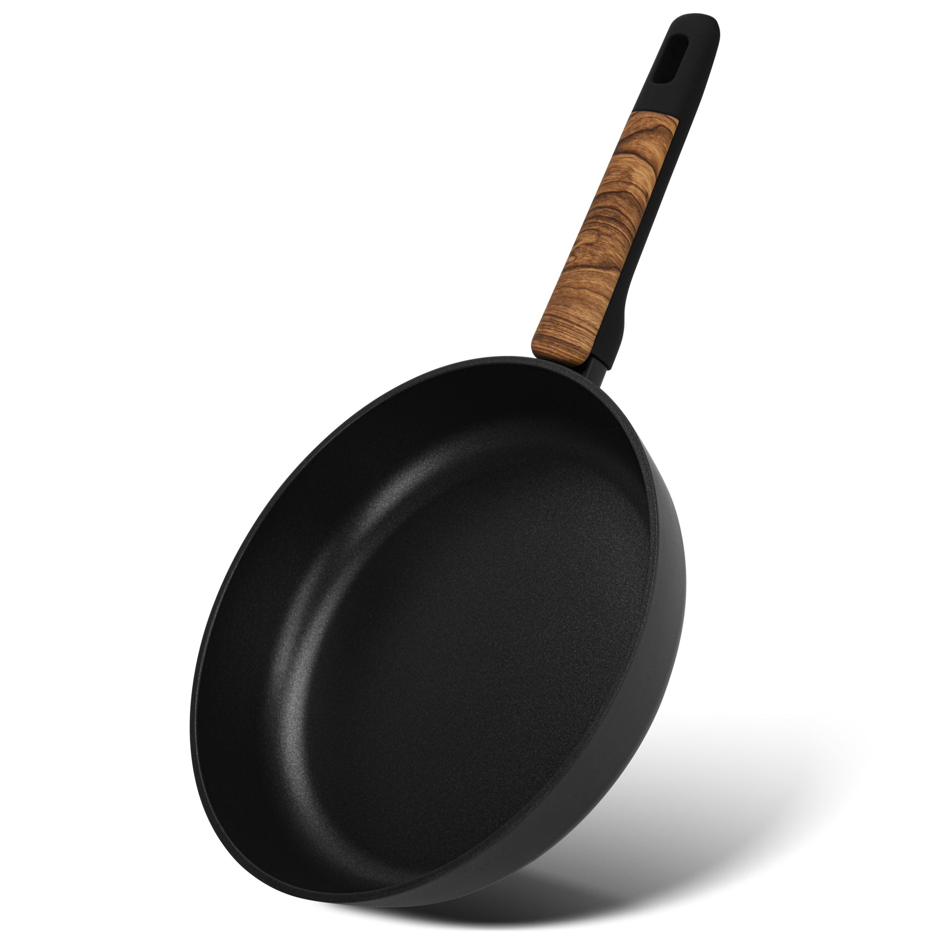 Sartén Feorella Con Fondo De Inducción 26 x 5.5cm Fissman5#Negro