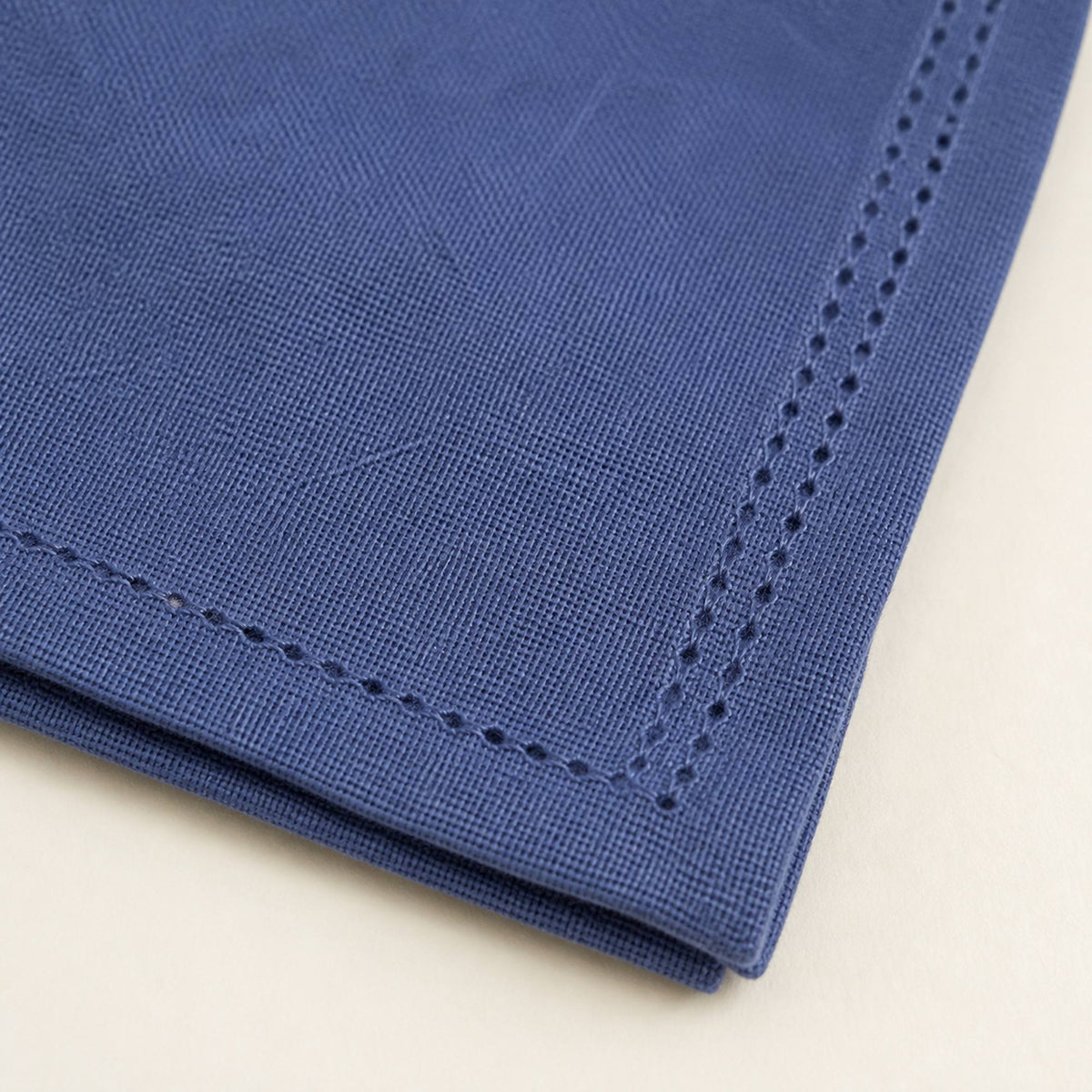 servilletas_azul_03_detalle-picot.jpg