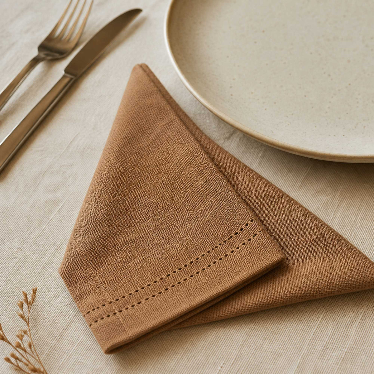 servilletas_cafe_05_uso-plato.jpg