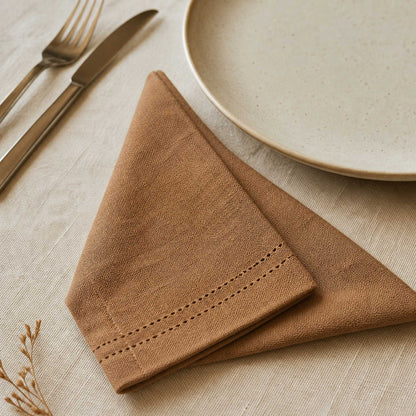 servilletas_cafe_05_uso-plato.jpg
