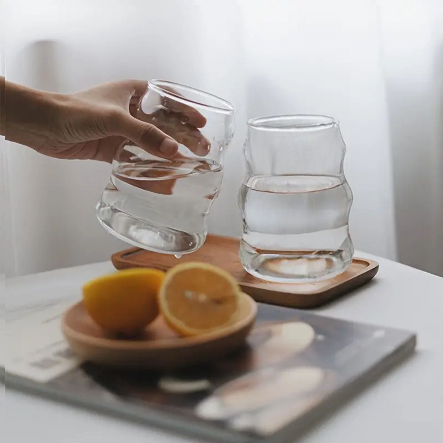 Set LUMINARC Jarra Con Tapa 1.7 L + 4 Vasos 330 ml Set LUMINARC Jarra Con Tapa 1.7 L + 4 Vasos 330 ml