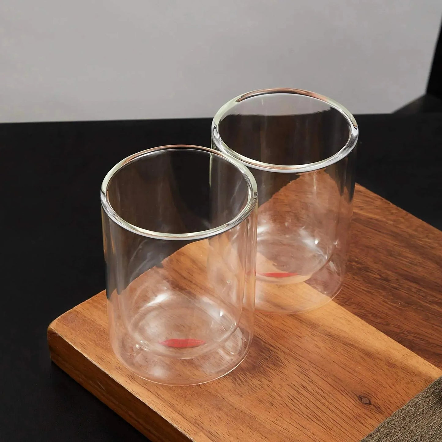 Set Botella Siena 1000 cc + Set 2 Vasos Genova 250cc Oroley5#Sin color