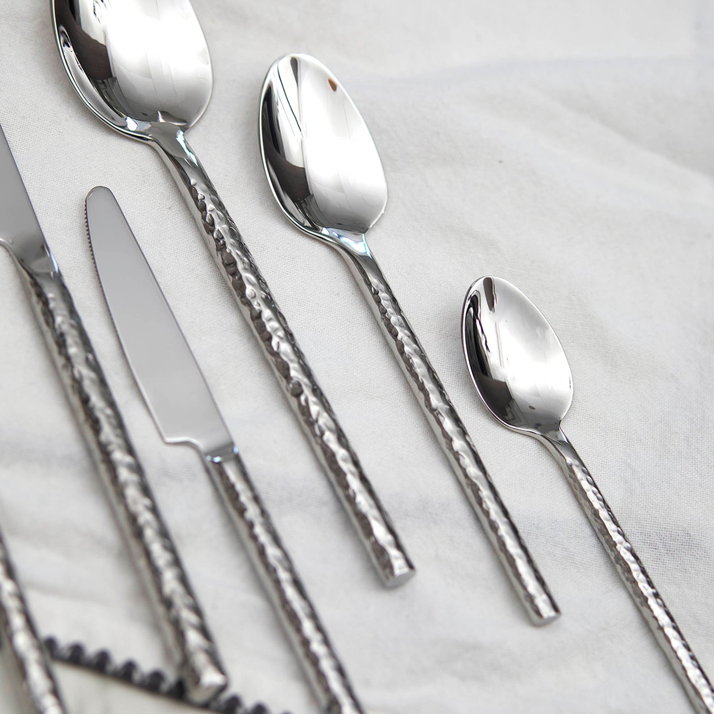 Set de Cuchilleria Hammered Para 4 Personas 28 Piezas Coquinaria