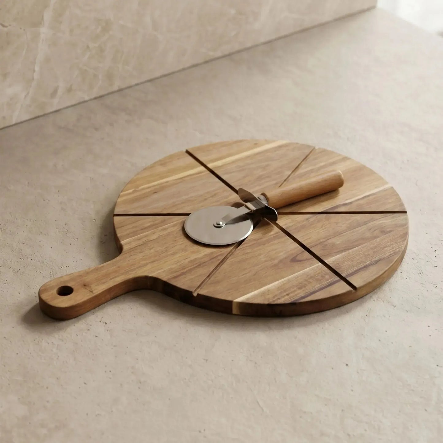 Tabla Madera Acacia con Cortador de Pizza 42x32 cm-Accesorios para Pizza