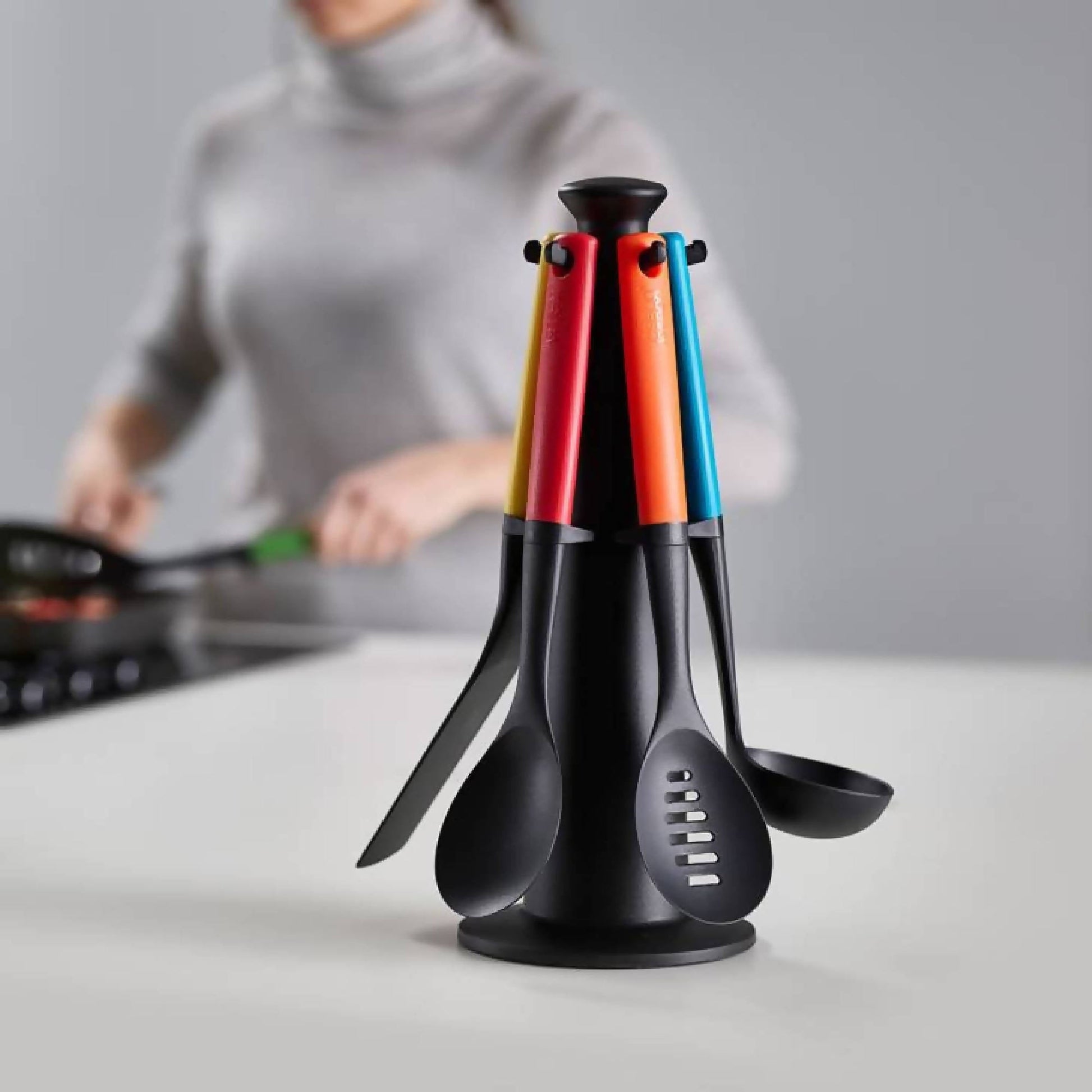 Set Utensilios Carrusel Duo Joseph Joseph4#Negro