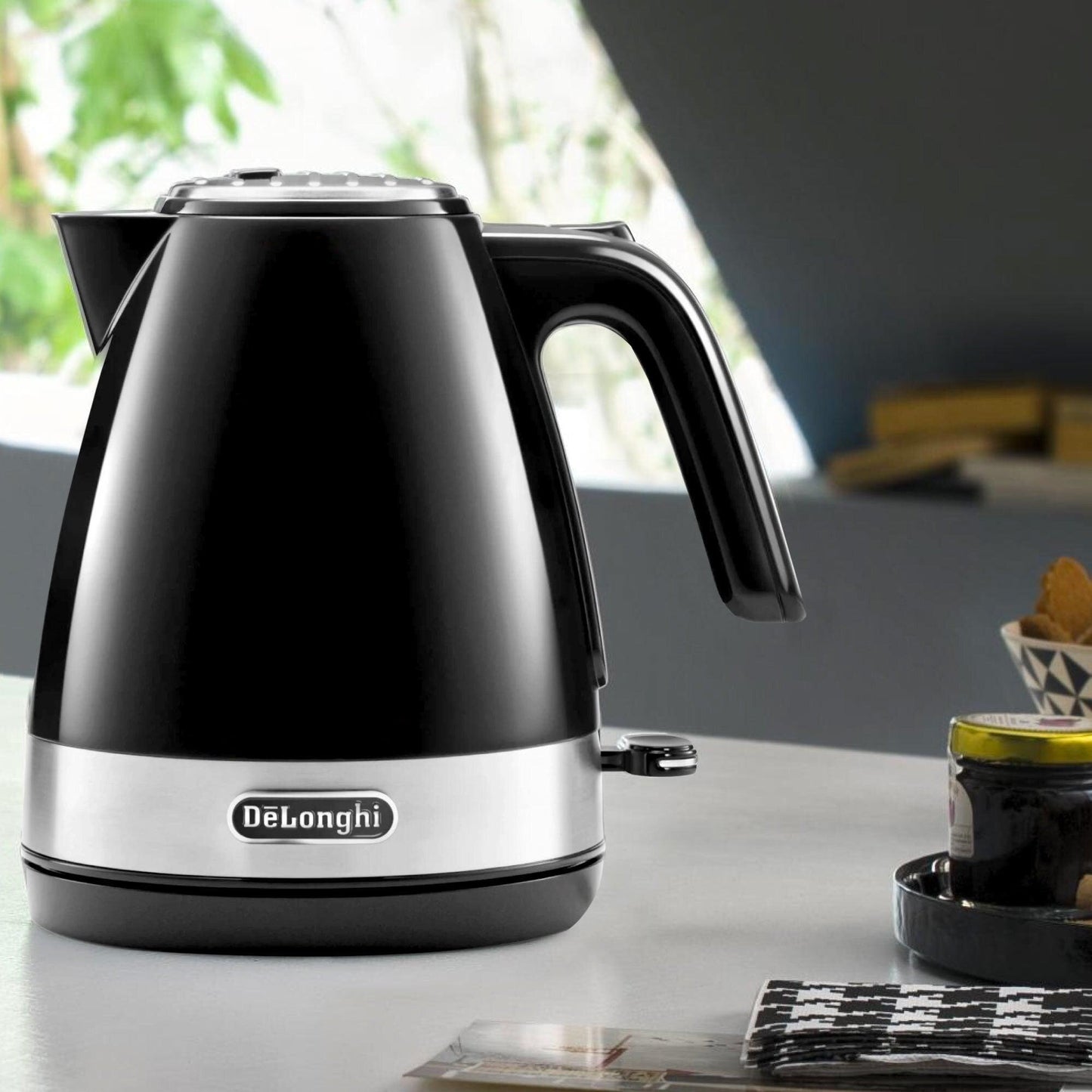 Hervidor Active Line KBLA2000 1 Lts DeLonghi