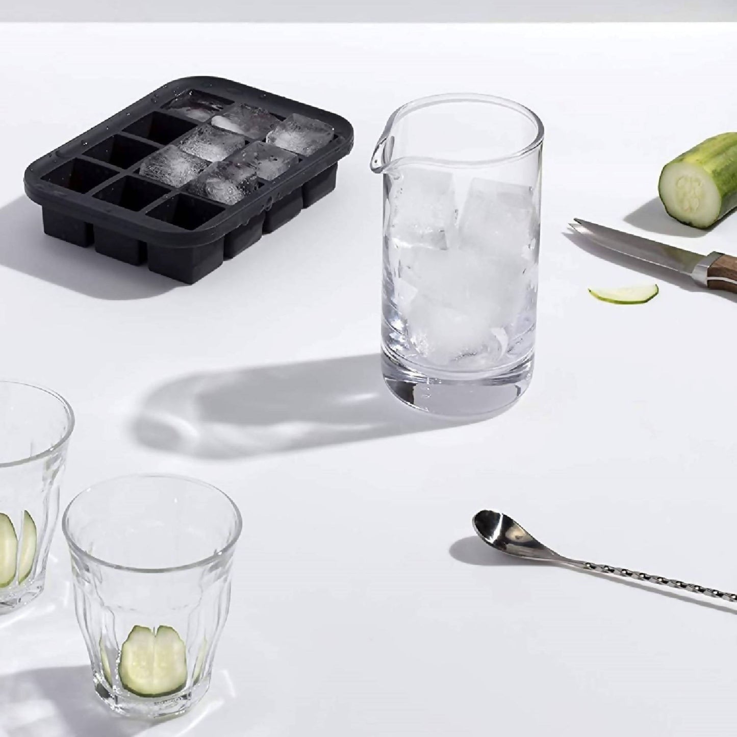 Cubetera 12 Hielos con Tapa Every Day Ice5#Negro