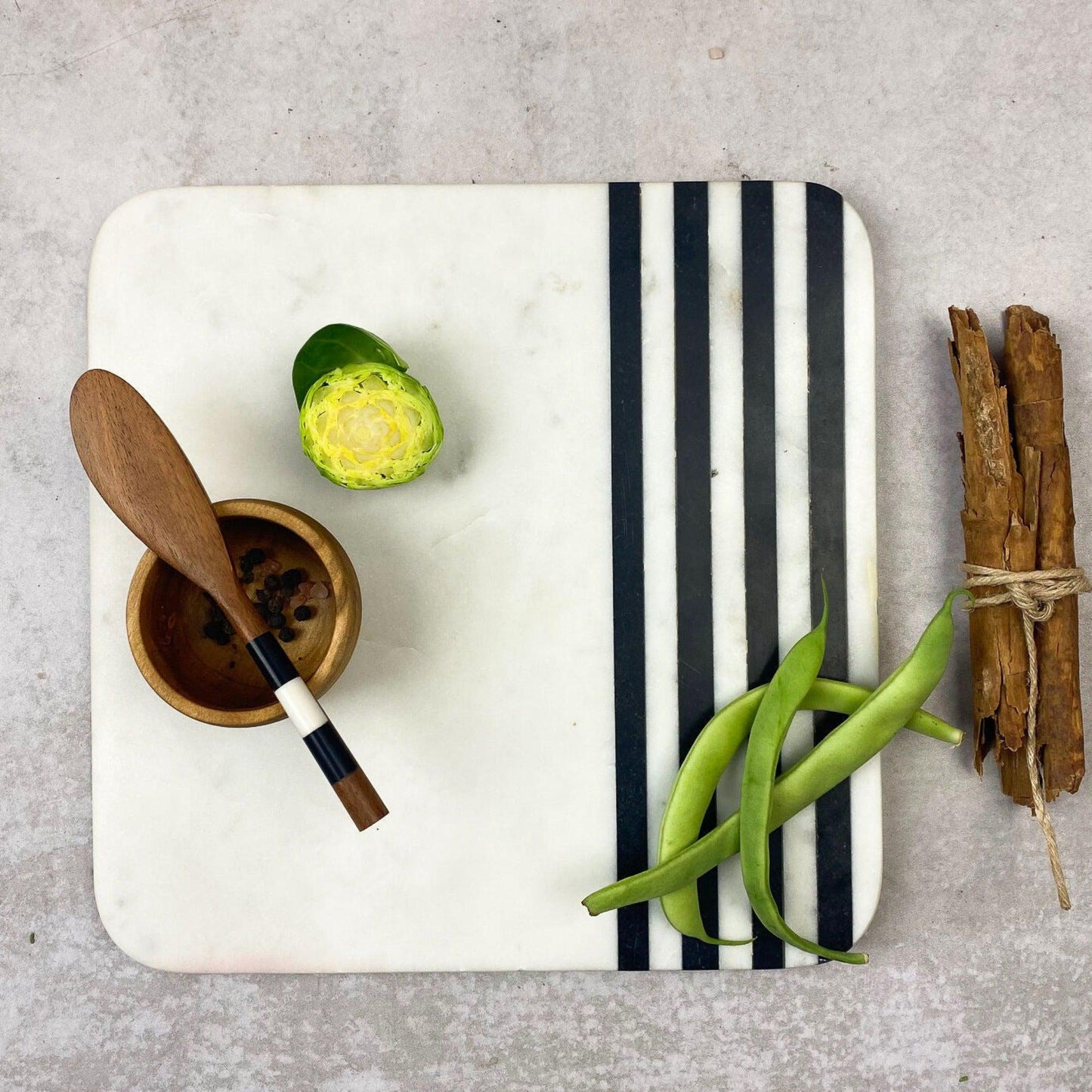 Tabla De Mármol Rayada1#Blanco|Negro