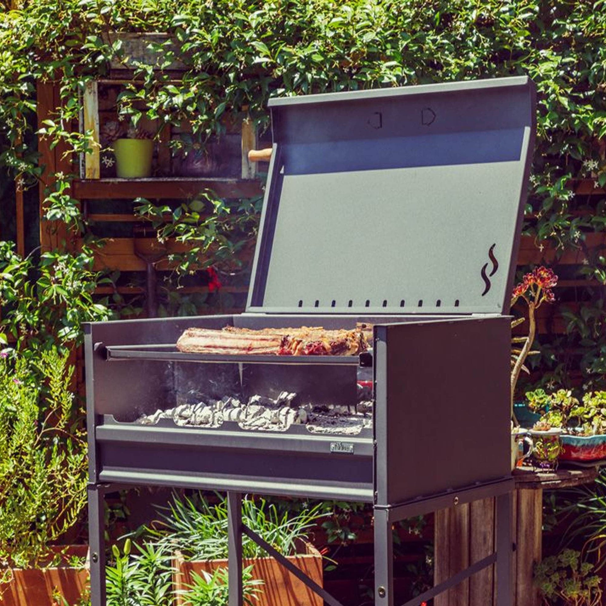 Parrilla a Carbón Pacífico1#Gris Máquina