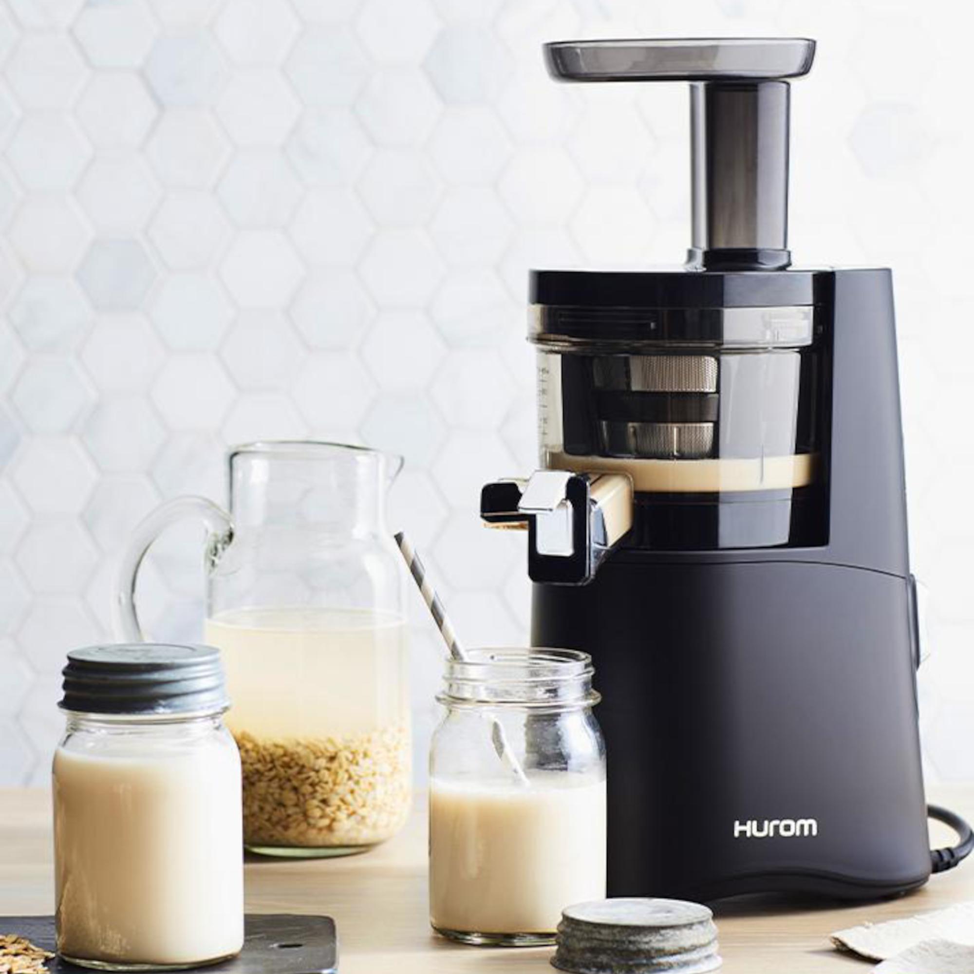 Extractor de jugo lento Alpha II Hurom