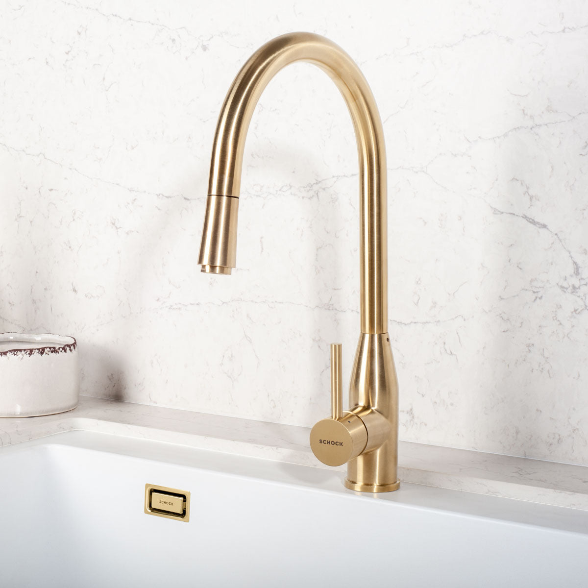 Grifería Kavus Pull Out Schock1#Dorado