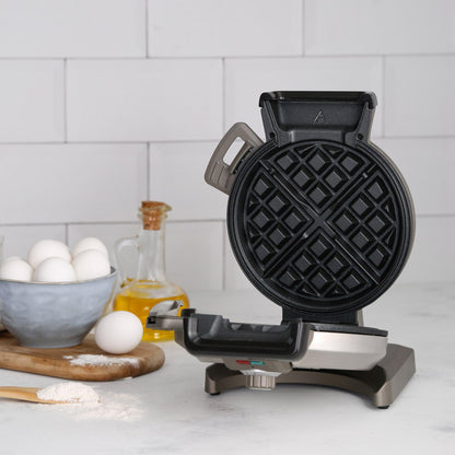 Waflera/Gofrera Vertical WAF-V100 de Cuisinart®