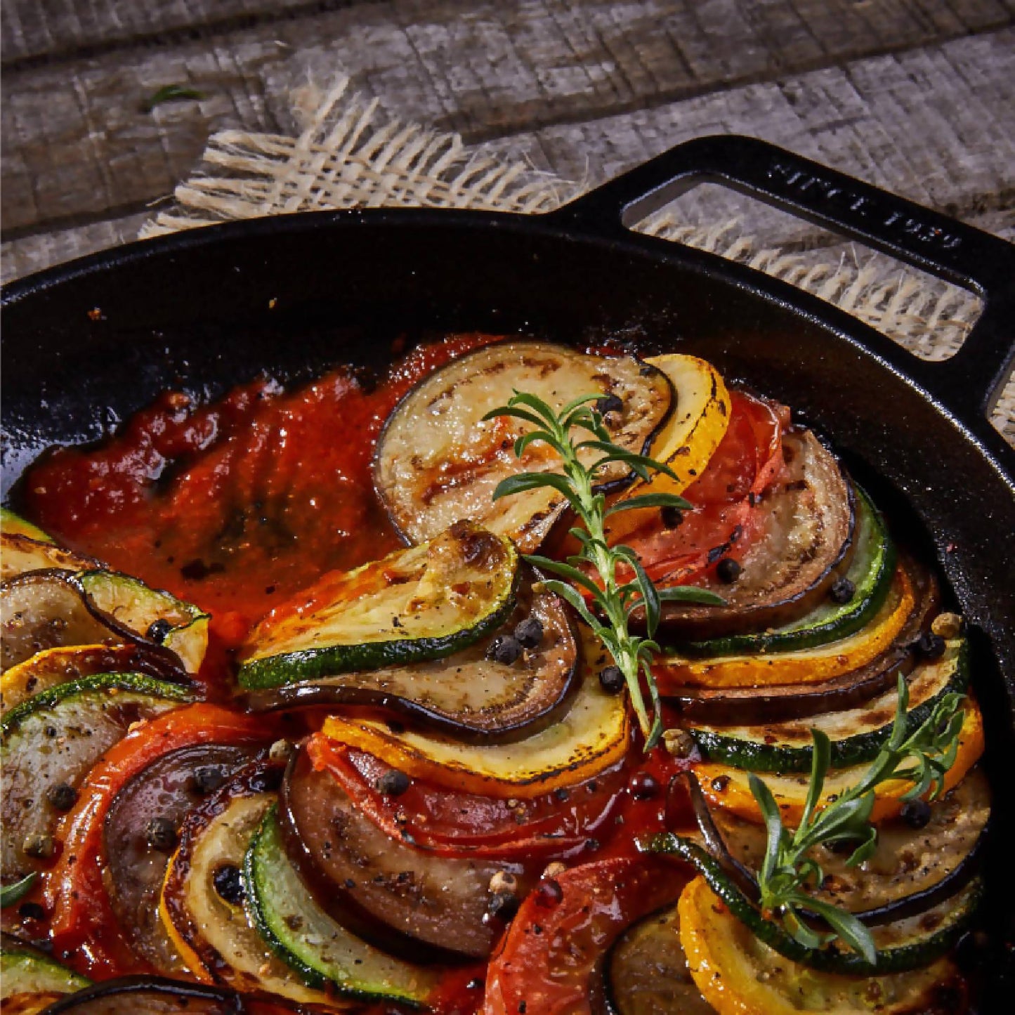 Sartén Doble Asa Redondo Hierro Fundido 25 cm2#Negro